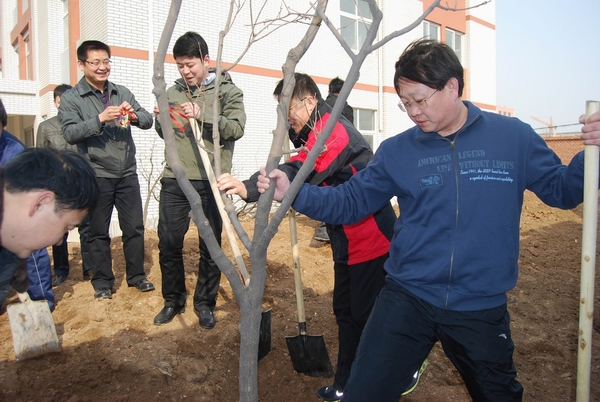 ＂攜手共建綠色家園”活動在淄博特教中心舉行